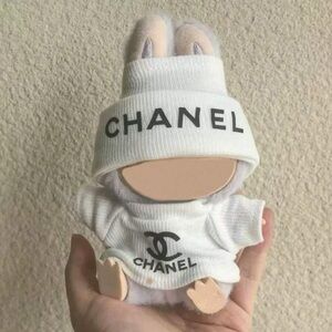 Just in ❤️|Generation 1-3 White Doll Beanie & Sweatshirt set (Doll NOT Included)